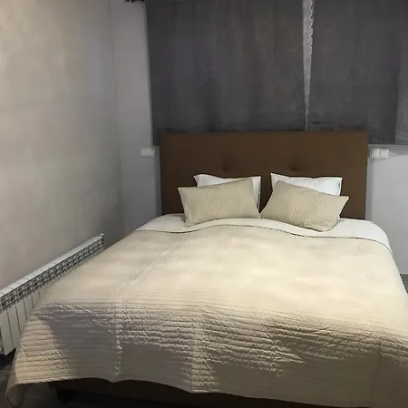 Guest house & Banjac 3*